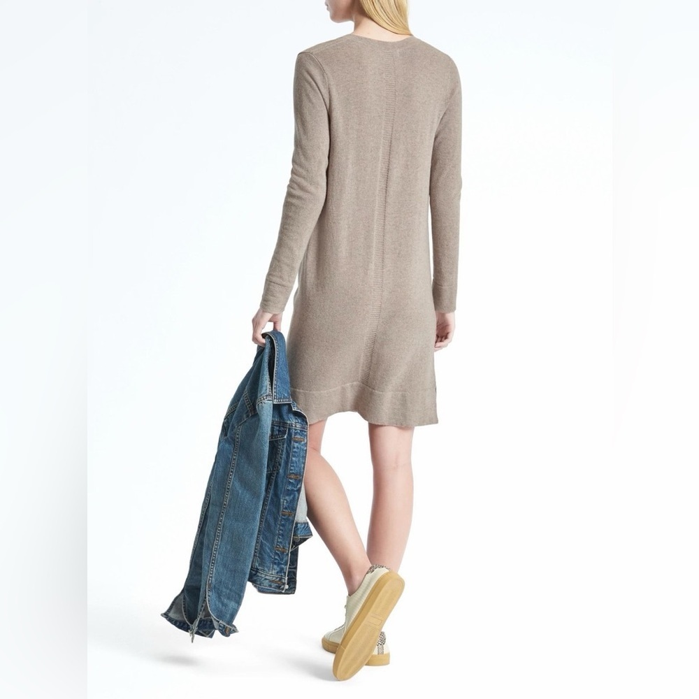 Banana Republic Italian Merino Wool Cashmere V-neck Sweater Dress - Picture 8 of 11